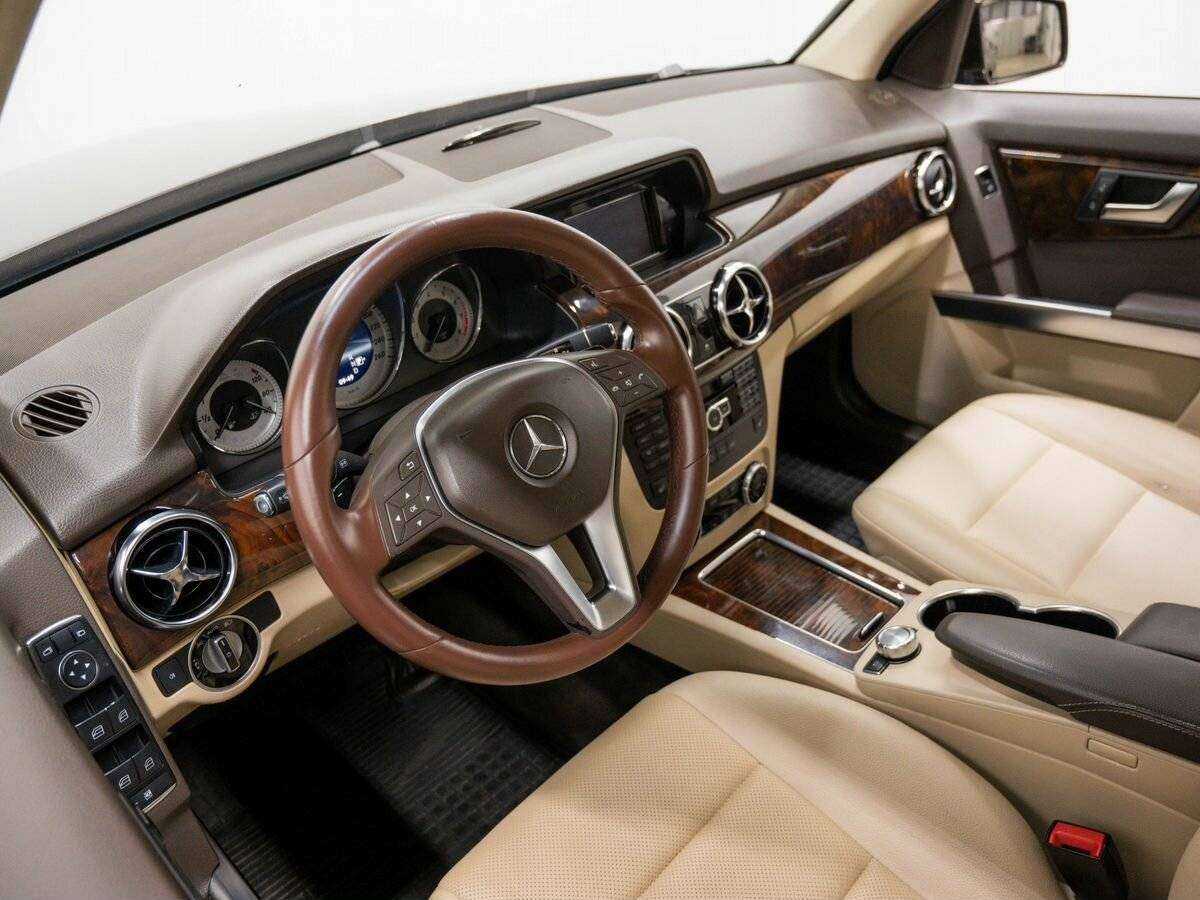 Mercedes-Benz GLK-Класс с пробегом — 2012 год. Фото: #12