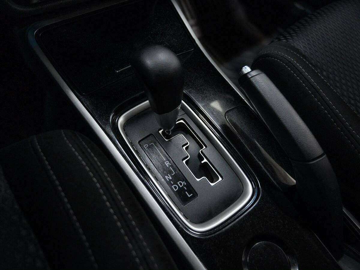 Mitsubishi Outlander с пробегом — 2018 год. Фото: #10