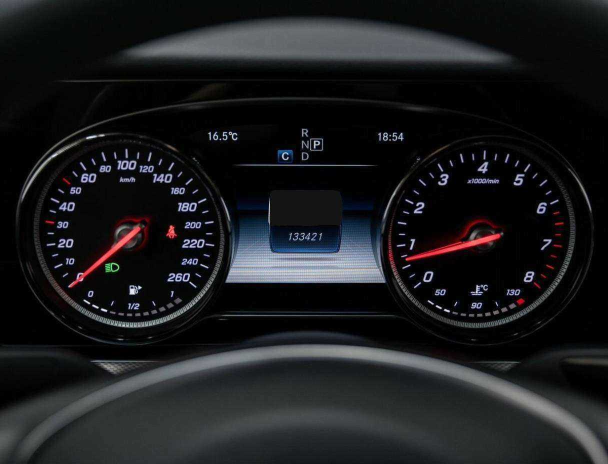 Mercedes-Benz E-Класс с пробегом — 2017 год. Фото: #7