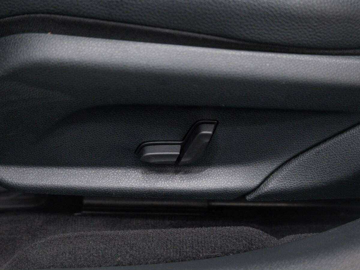 Mercedes-Benz E-Класс с пробегом — 2017 год. Фото: #19