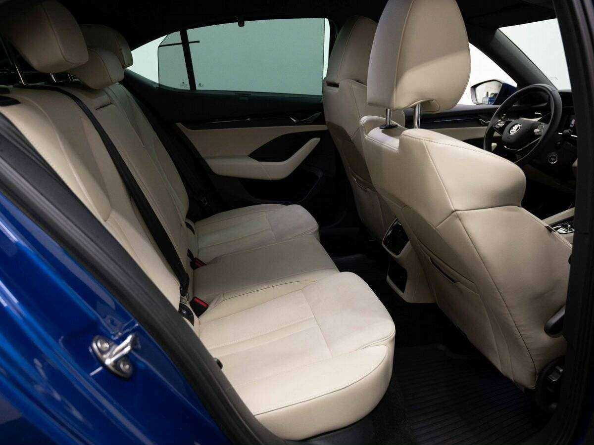 Skoda Octavia с пробегом — 2021 год. Фото: #11