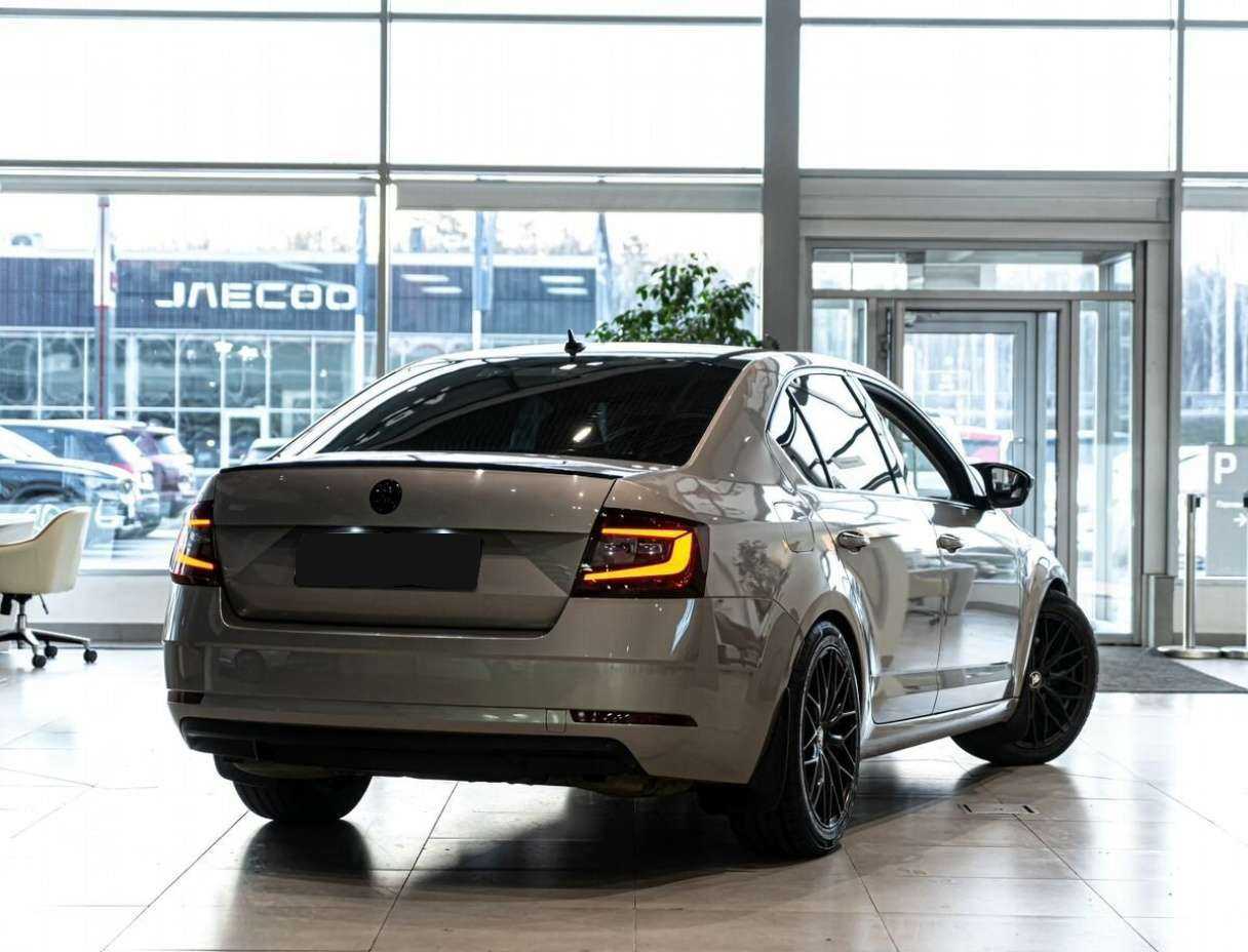 Skoda Octavia с пробегом — 2018 год. Фото: #2