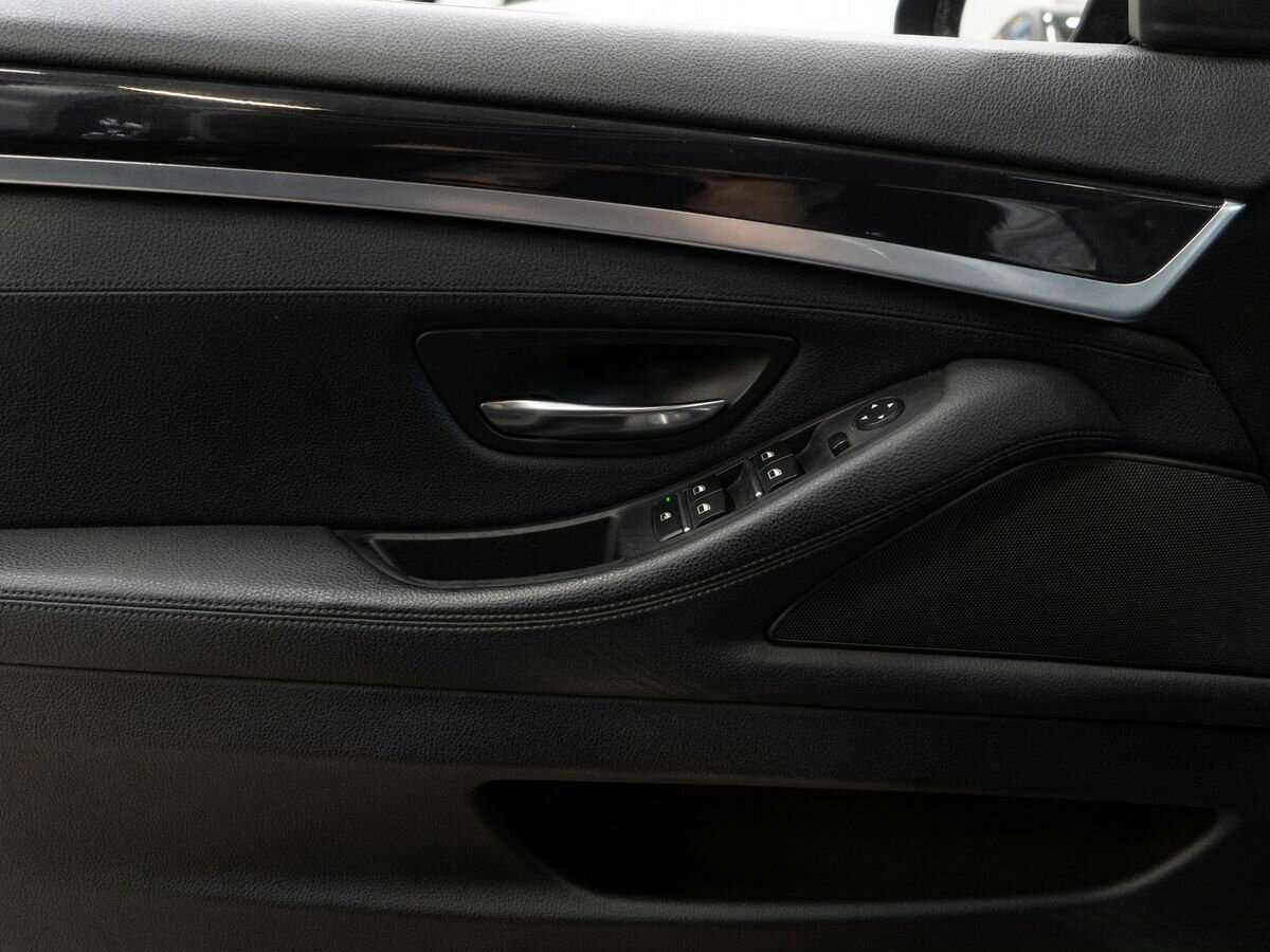 BMW 5 серии с пробегом — 2014 год. Фото: #13