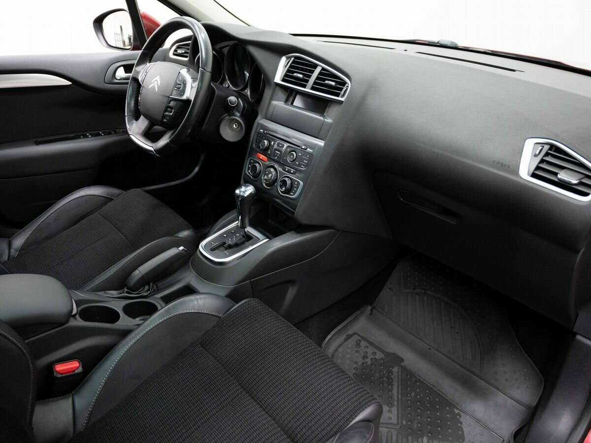 Citroen C4 с пробегом — 2013 год. Фото: #10