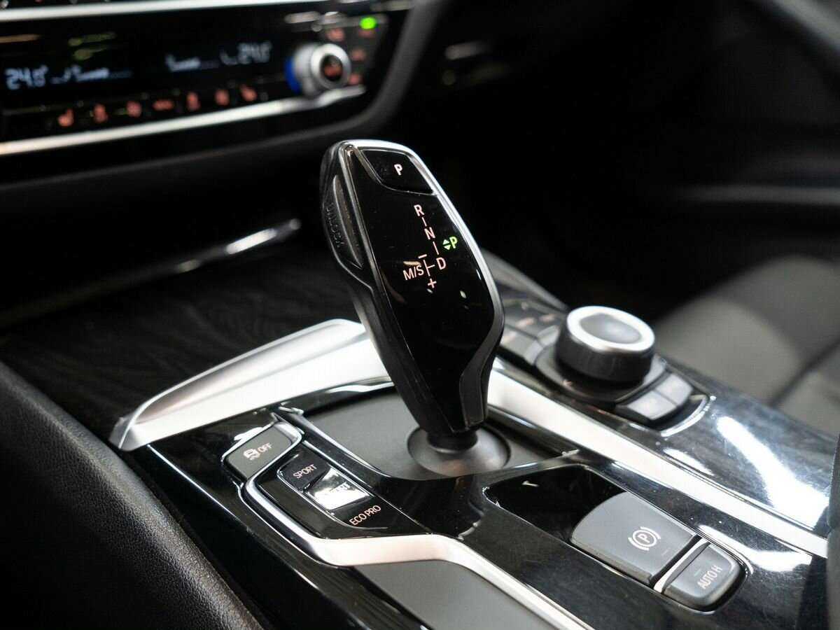 BMW 5 серии с пробегом — 2019 год. Фото: #12