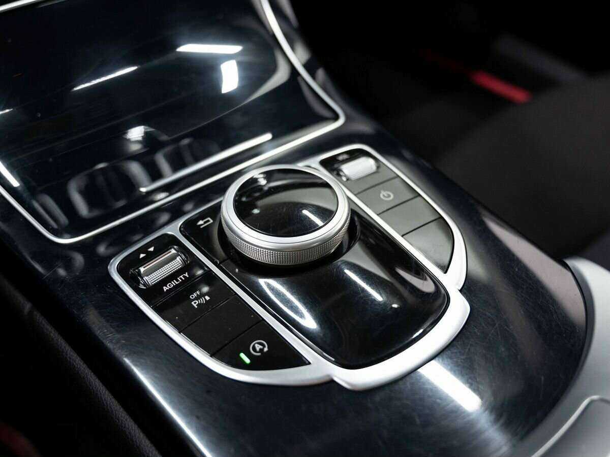 Mercedes-Benz C-Класс с пробегом — 2015 год. Фото: #13
