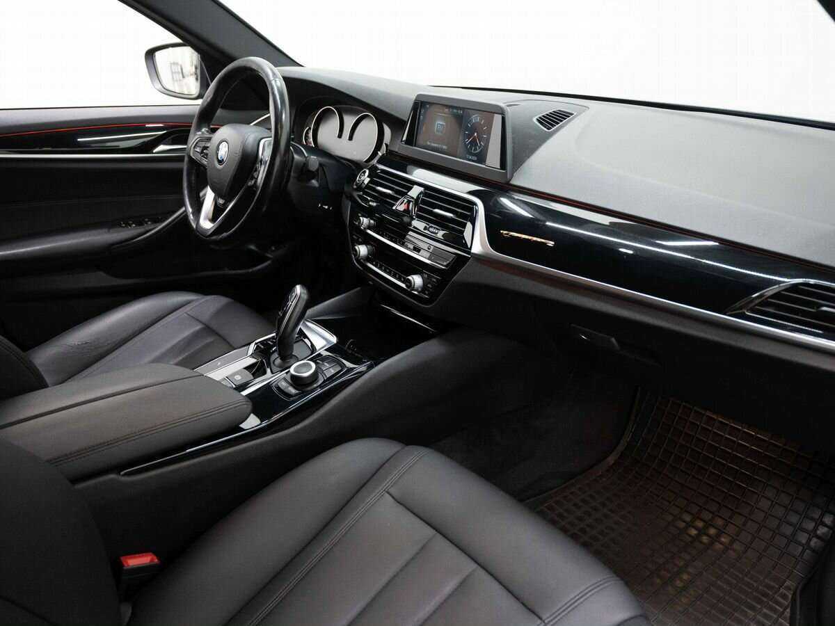 BMW 5 серии с пробегом — 2019 год. Фото: #10