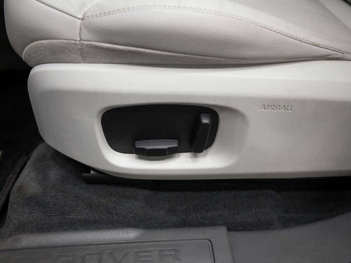 Land Rover Range Rover Evoque с пробегом — 2015 год. Фото: #16