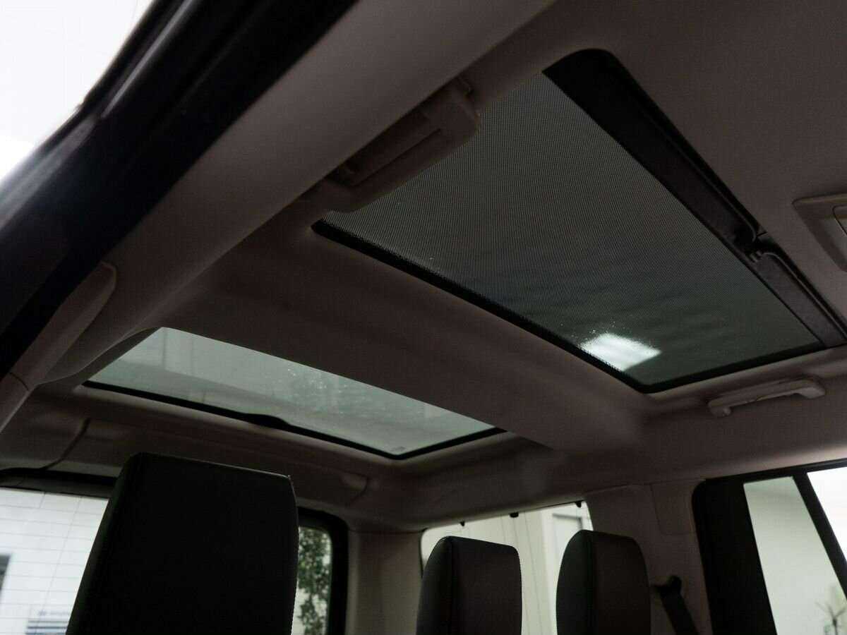 Land Rover Discovery с пробегом — 2013 год. Фото: #14