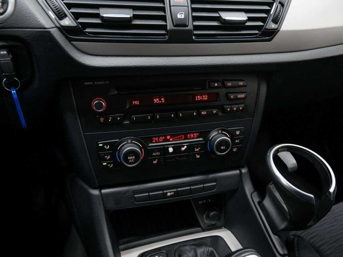 BMW X1 с пробегом — 2013 год. Фото: #21