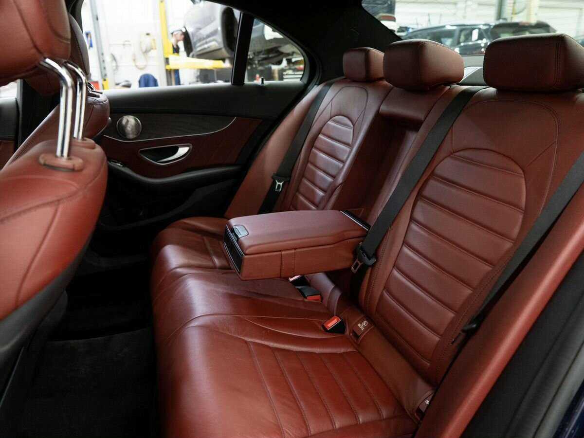 Mercedes-Benz C-Класс с пробегом — 2014 год. Фото: #6