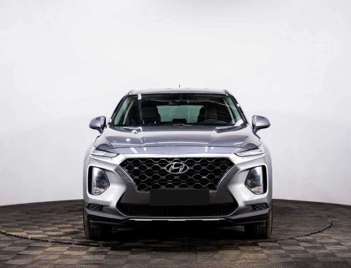 Hyundai Santa Fe с пробегом — 2019 год. Фото: #1