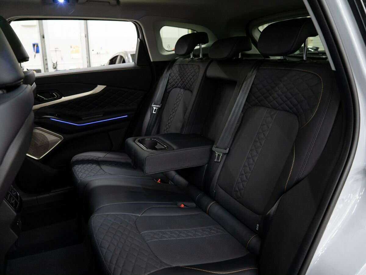 EXEED TXL с пробегом — 2023 год. Фото: #8