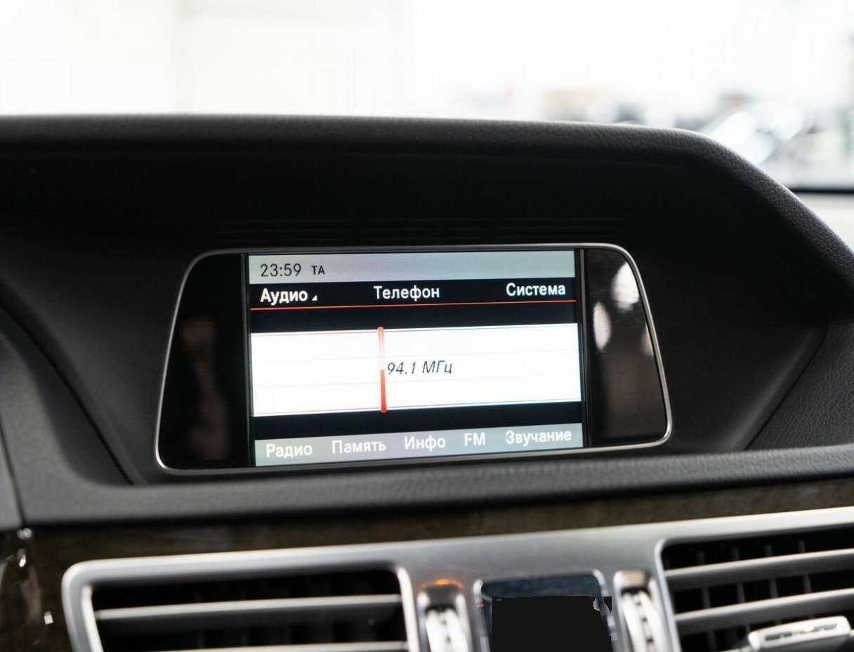 Mercedes-Benz E-Класс с пробегом — 2013 год. Фото: #9