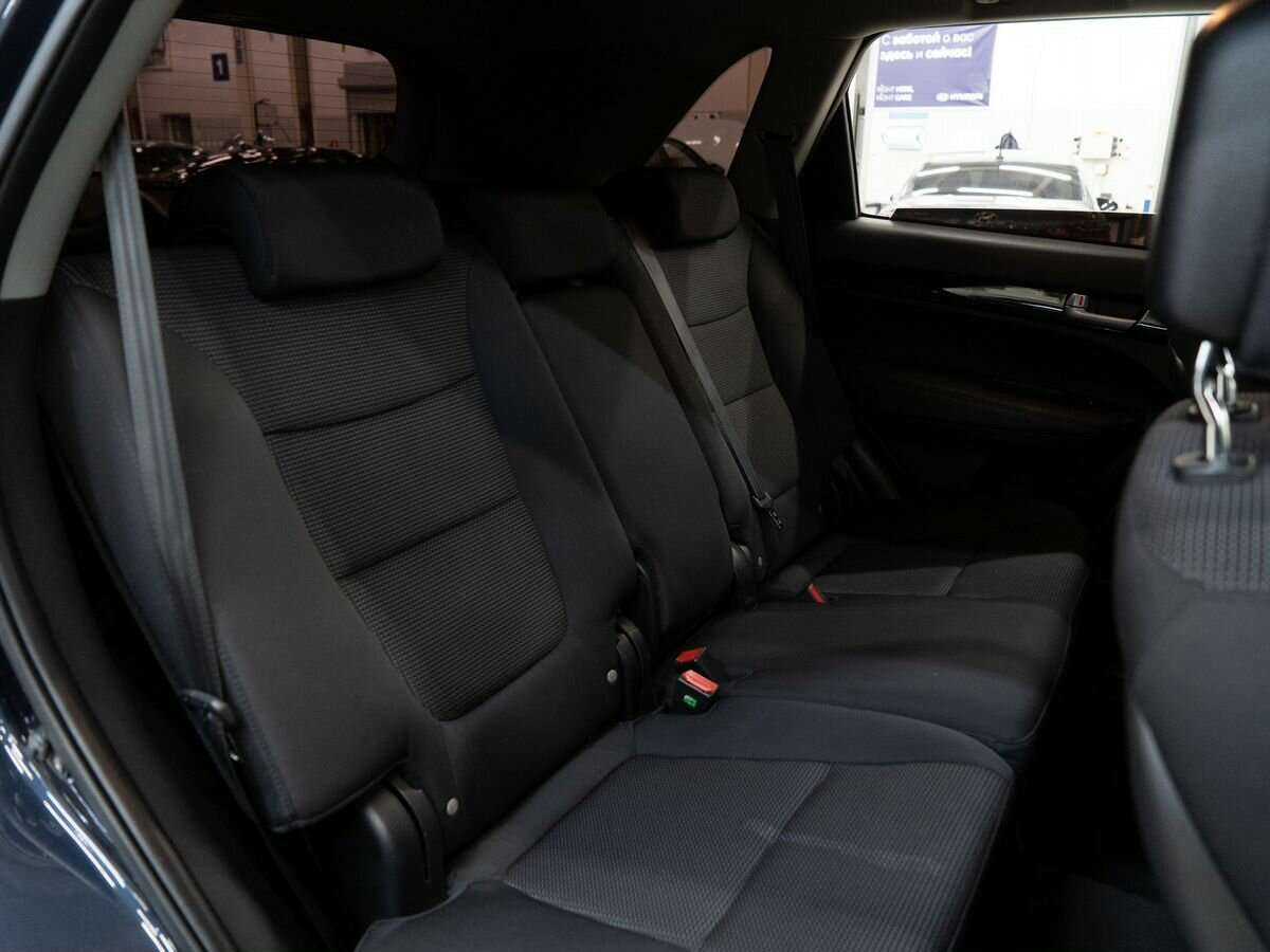 Kia Sorento с пробегом — 2017 год. Фото: #8