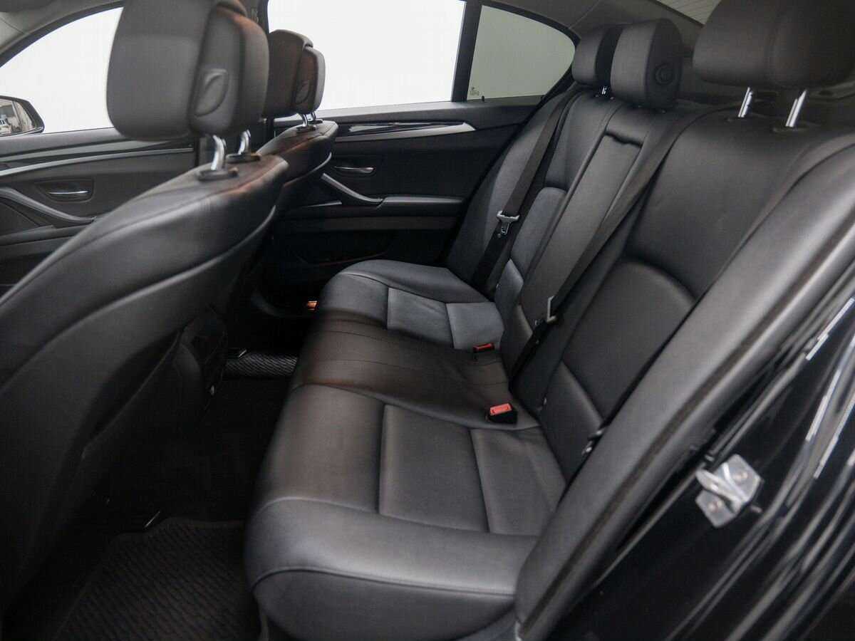 BMW 5 серии с пробегом — 2013 год. Фото: #11