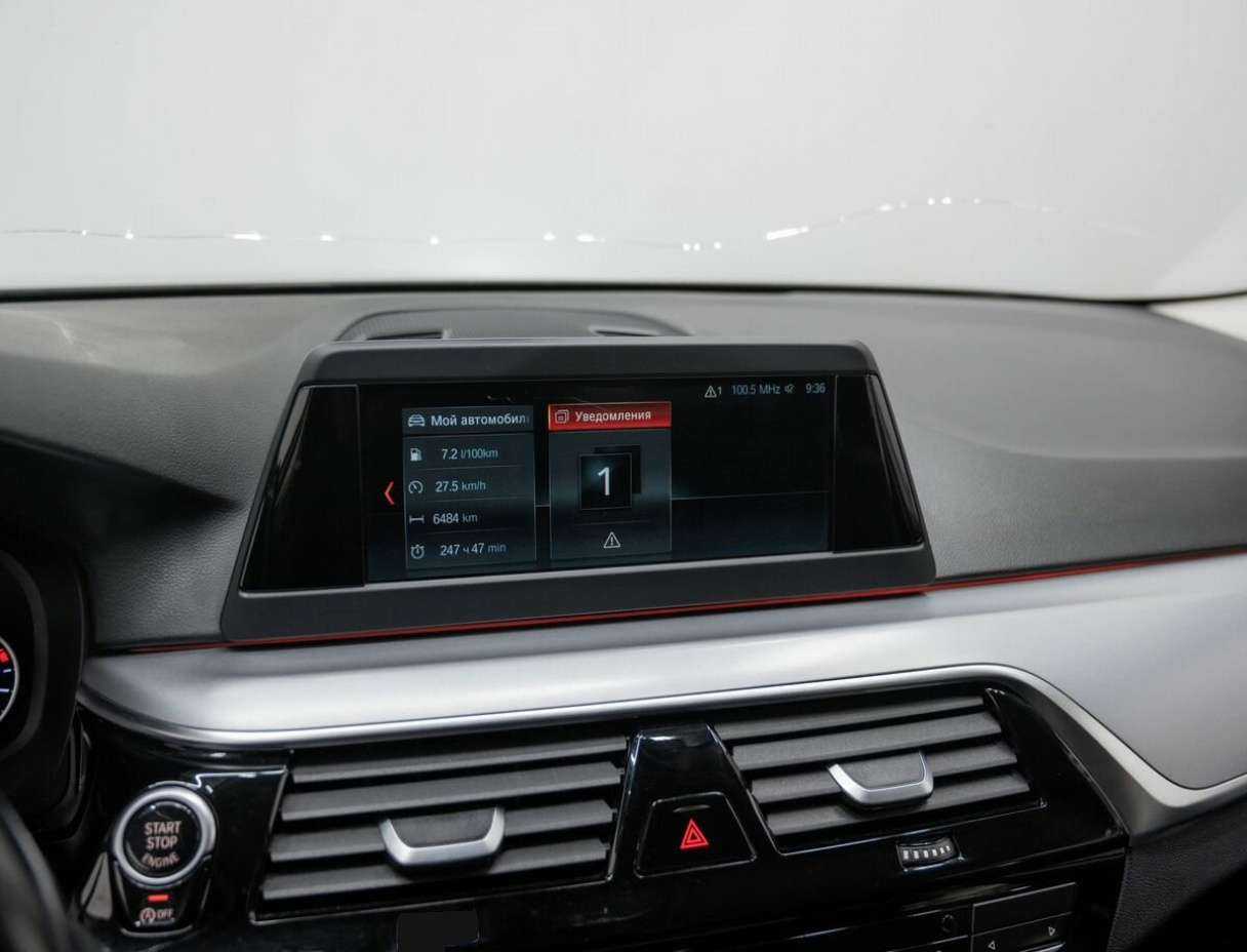 BMW 5 серии с пробегом — 2018 год. Фото: #24
