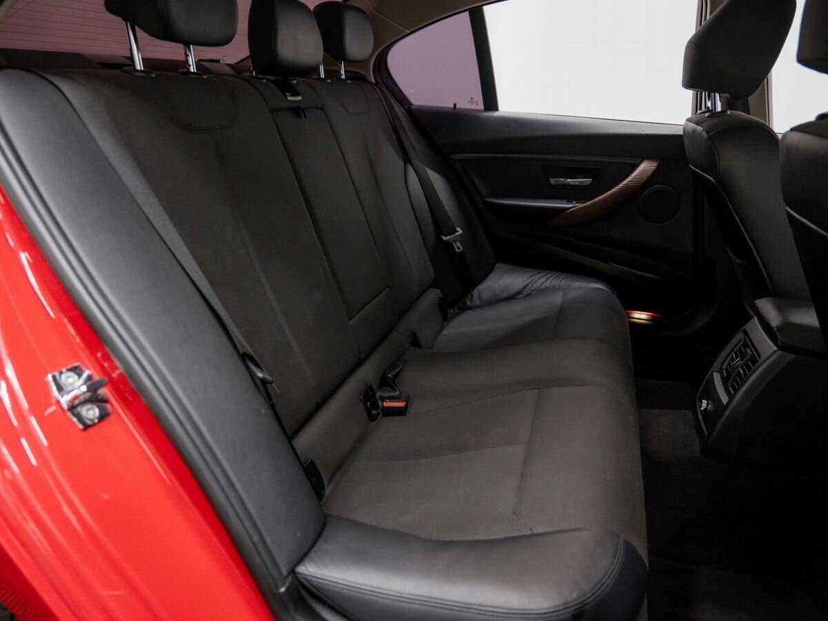 BMW 3 серии с пробегом — 2012 год. Фото: #5