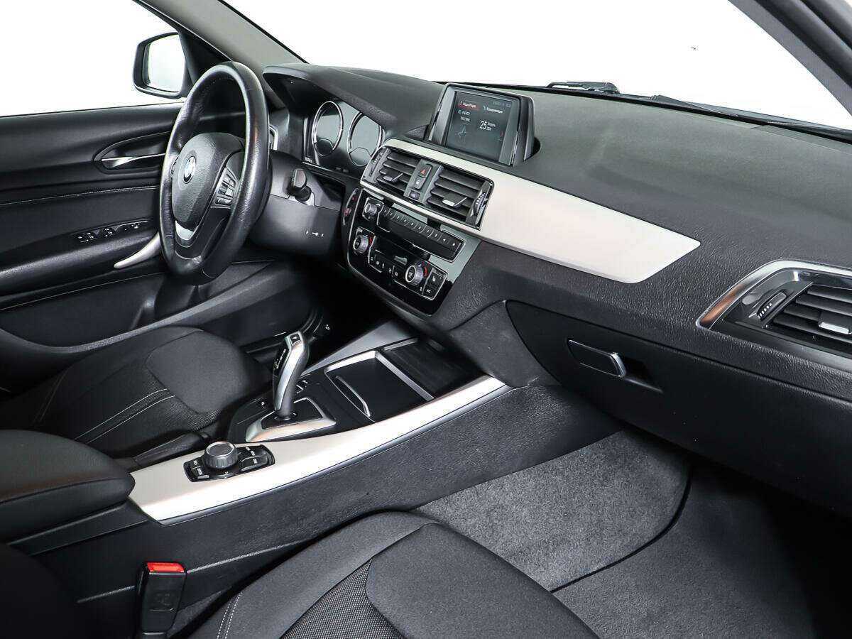 BMW 1 серии с пробегом — 2017 год. Фото: #4