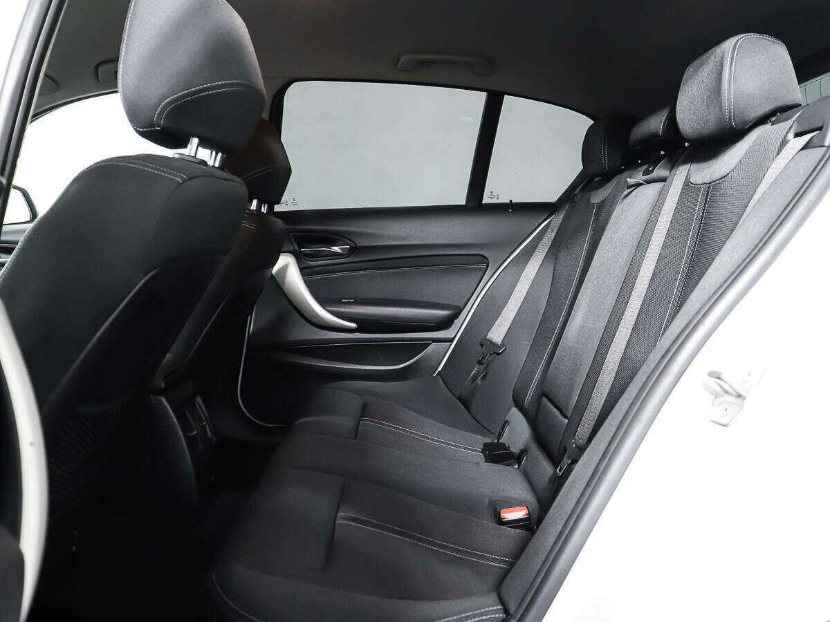 BMW 1 серии с пробегом — 2017 год. Фото: #5