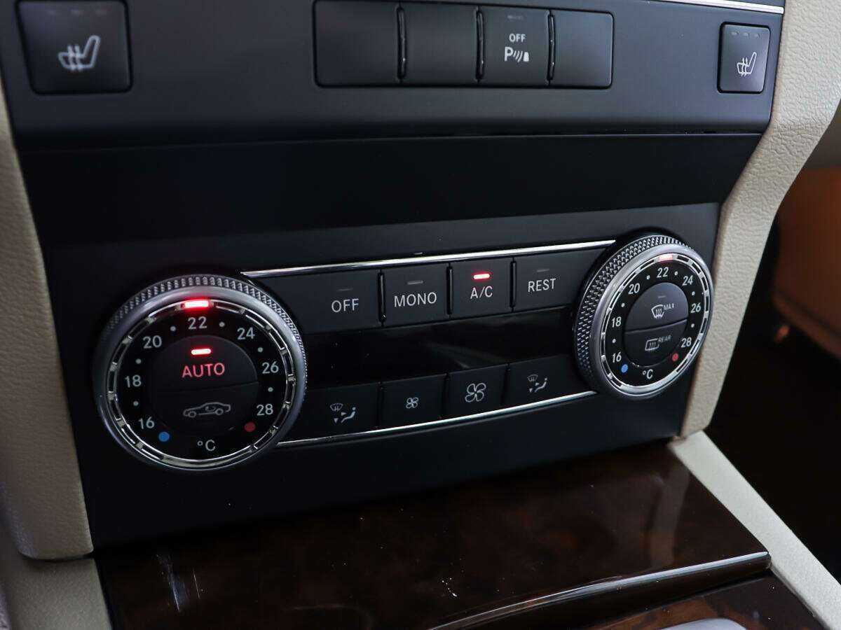 Mercedes-Benz GLK-Класс с пробегом — 2012 год. Фото: #21