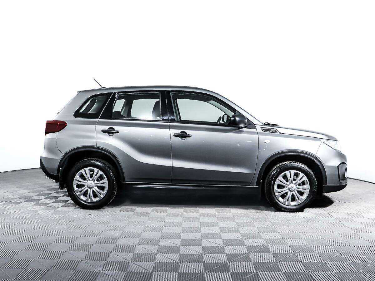 Suzuki Vitara с пробегом — 2021 год. Фото: #3