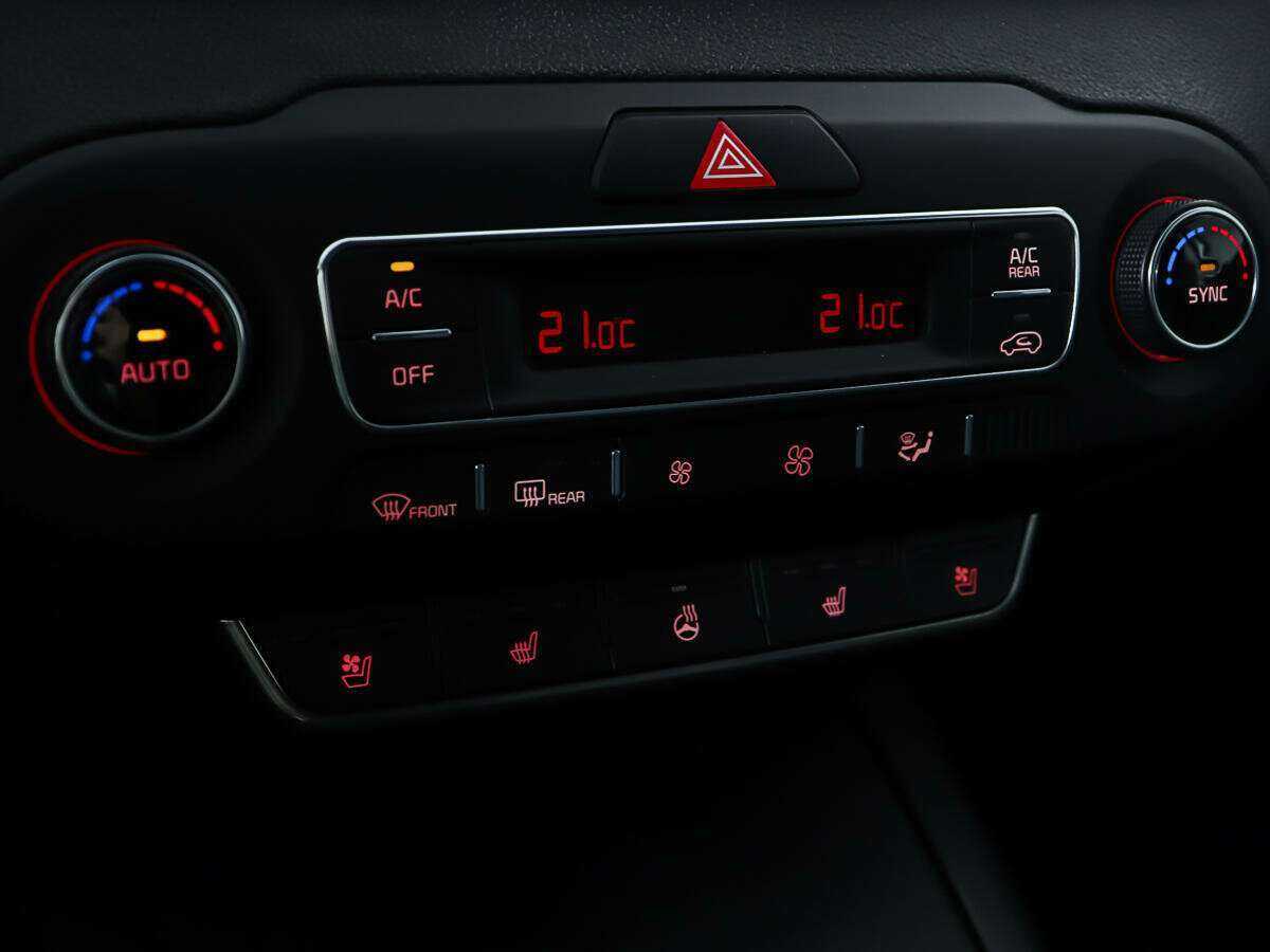 Kia Sorento с пробегом — 2018 год. Фото: #16