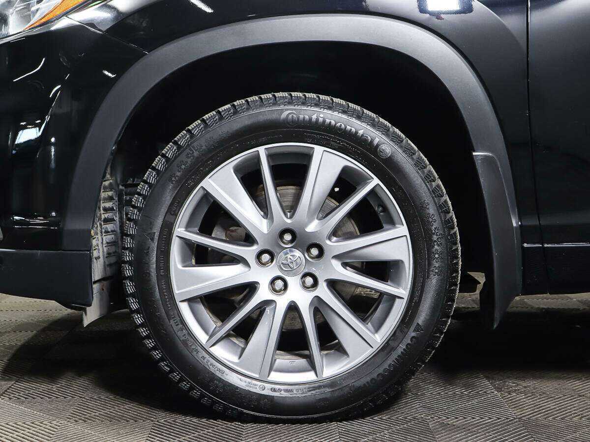 Toyota Highlander с пробегом — 2014 год. Фото: #26