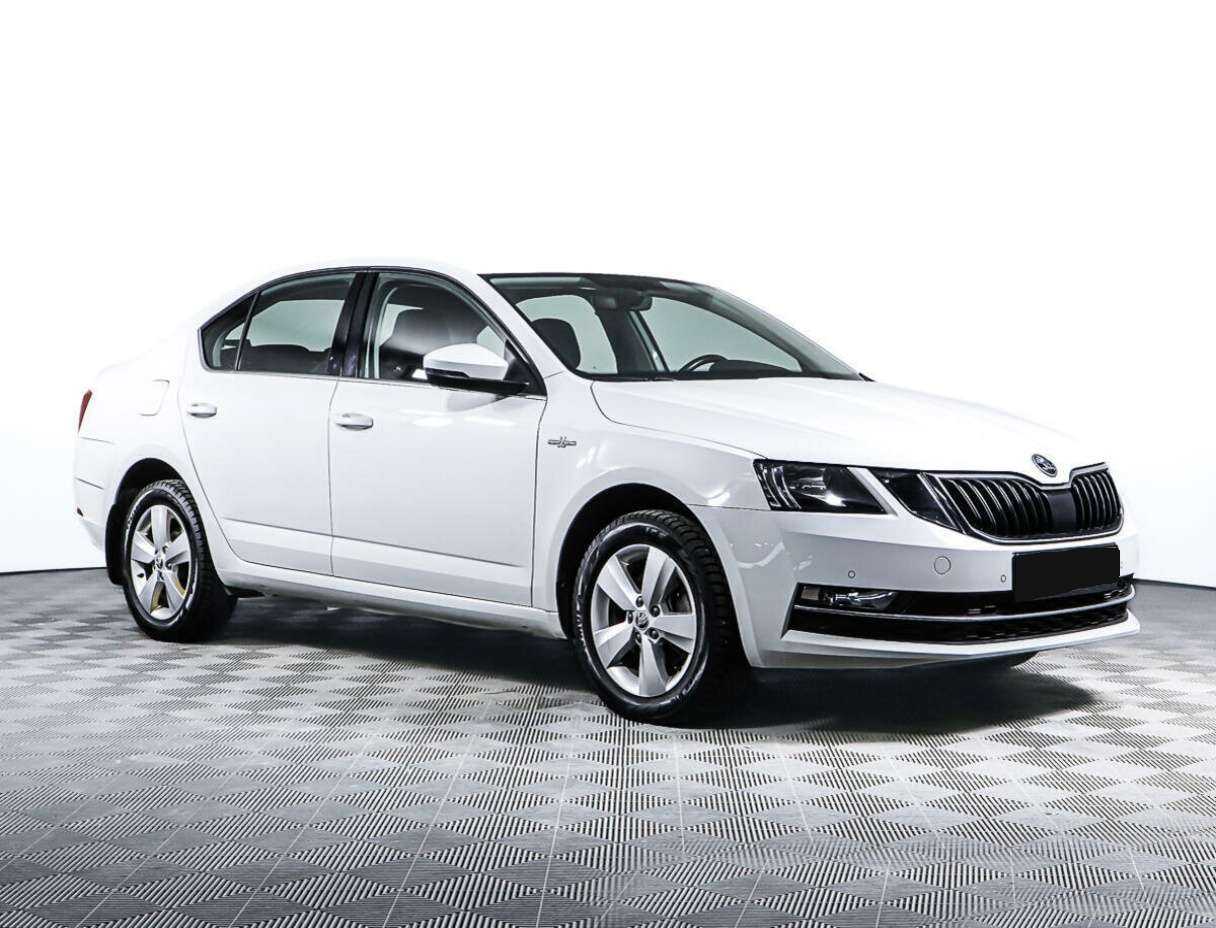 Skoda Octavia с пробегом — 2020 год. Фото: #1