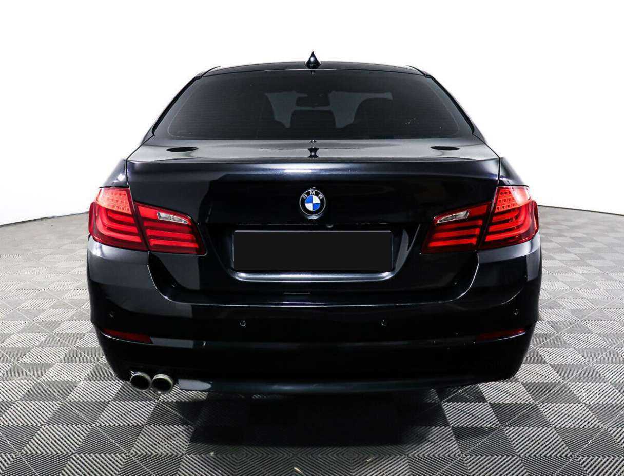 BMW 5 серии с пробегом — 2012 год. Фото: #5