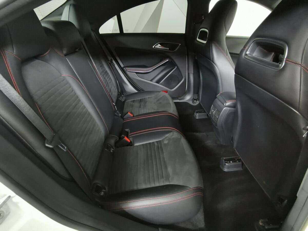 Mercedes-Benz CLA с пробегом — 2017 год. Фото: #11