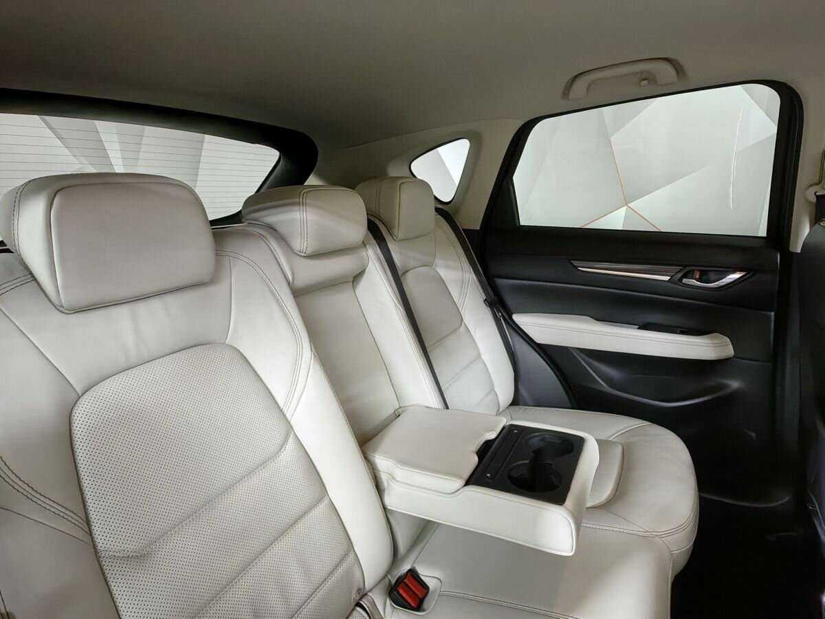 Mazda CX-5 с пробегом — 2017 год. Фото: #12