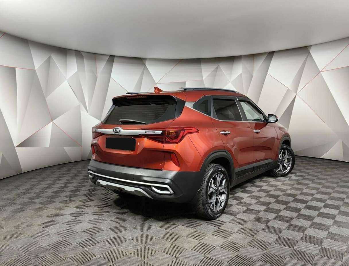 Kia Seltos с пробегом — 2021 год. Фото: #1