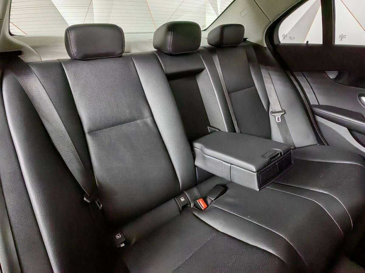 Mercedes-Benz C-Класс с пробегом — 2017 год. Фото: #12