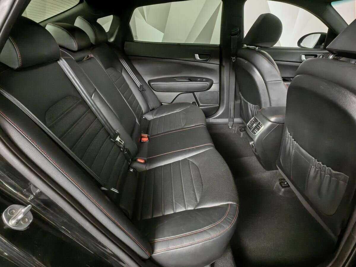 Kia Optima с пробегом — 2019 год. Фото: #9