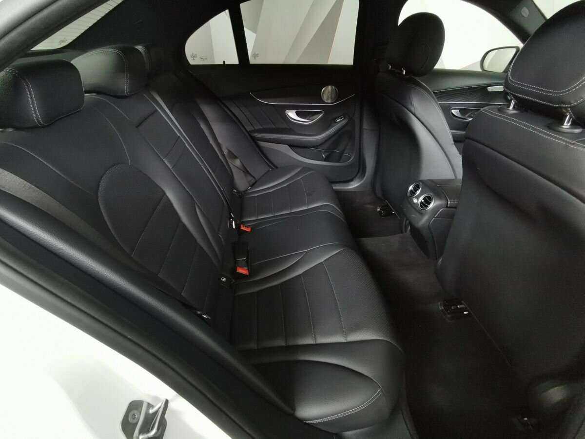 Mercedes-Benz C-Класс с пробегом — 2019 год. Фото: #11