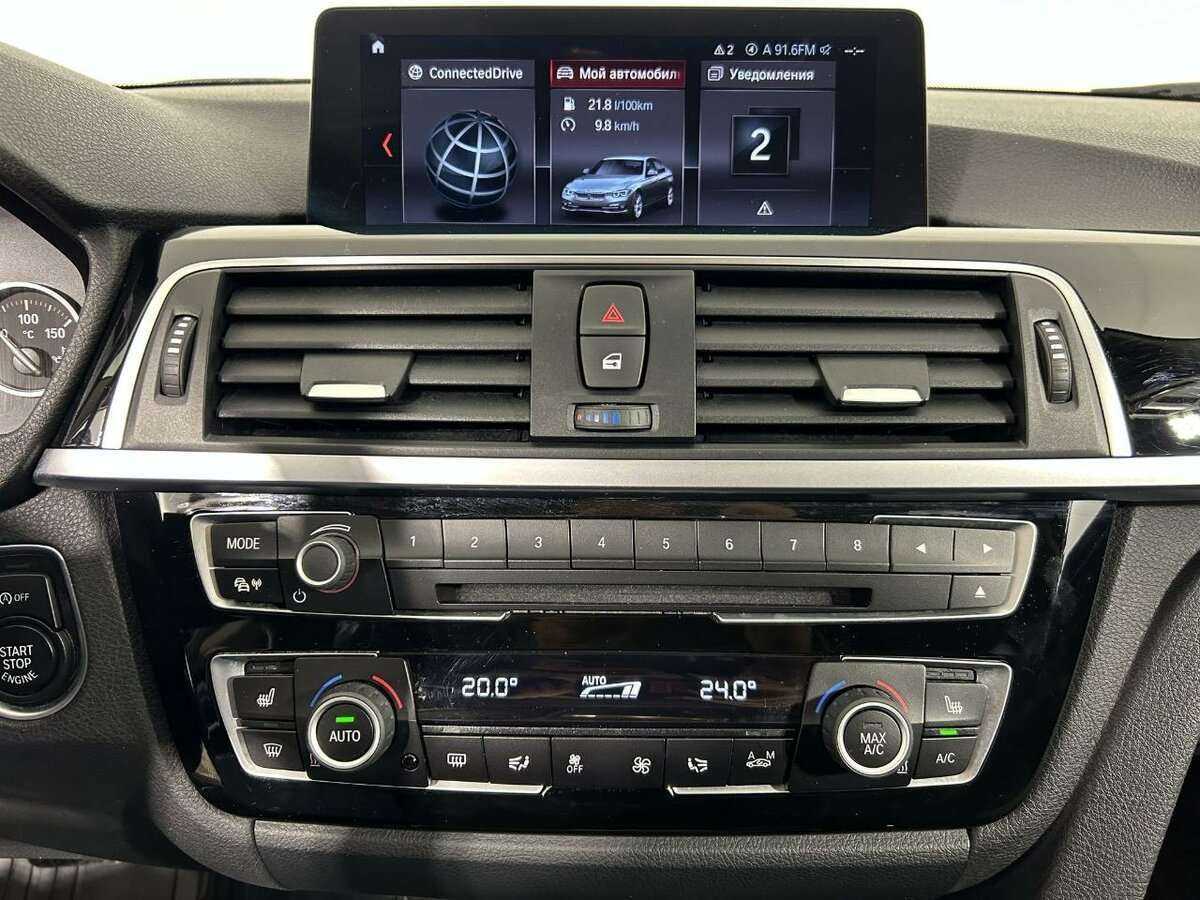 BMW 3 серии с пробегом — 2016 год. Фото: #11