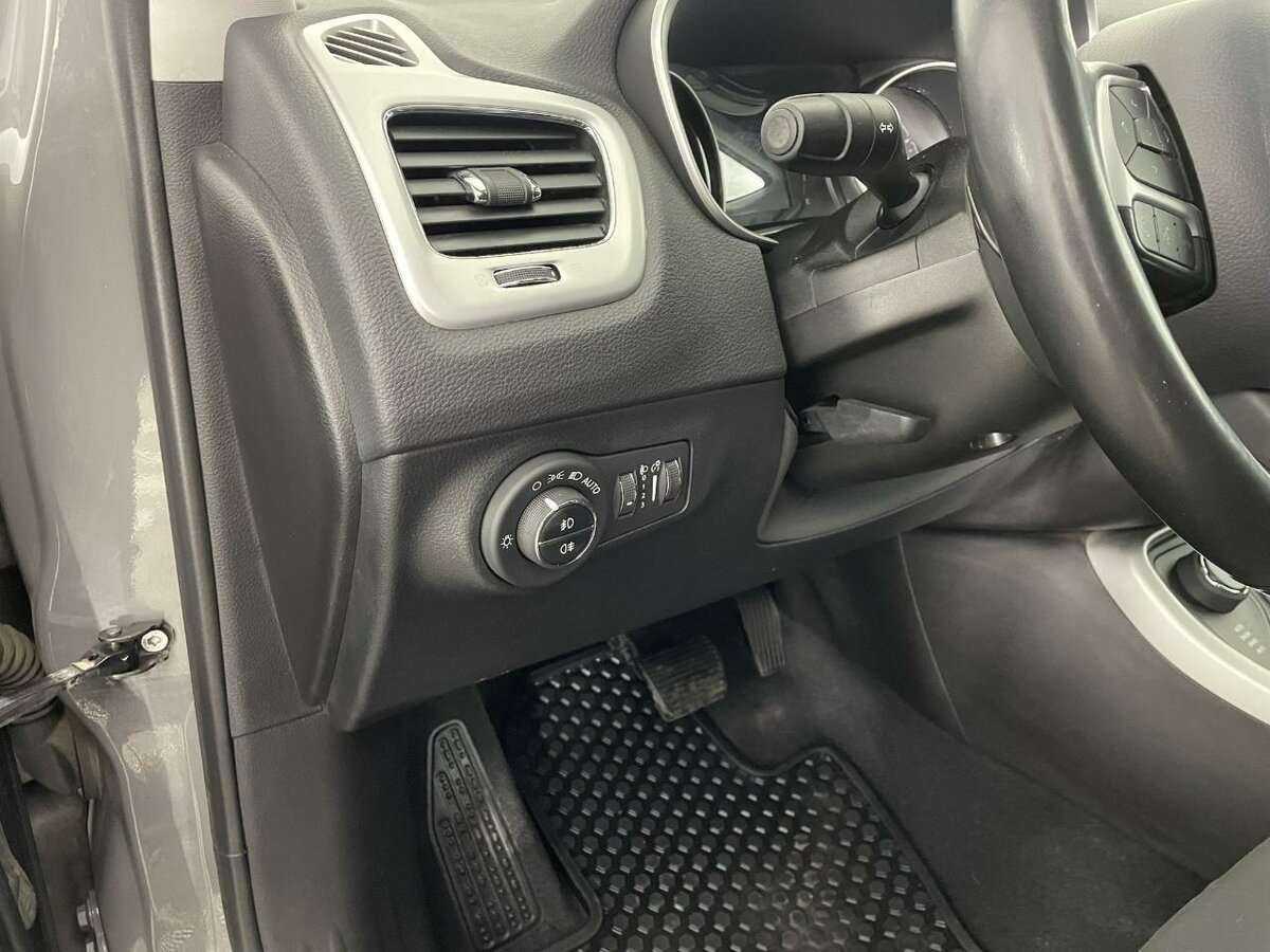 Jeep Compass с пробегом — 2019 год. Фото: #8