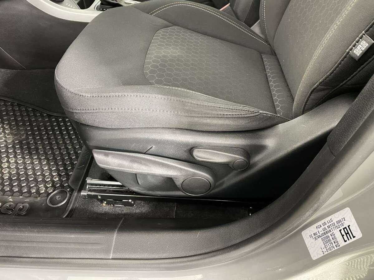 Jeep Compass с пробегом — 2019 год. Фото: #9