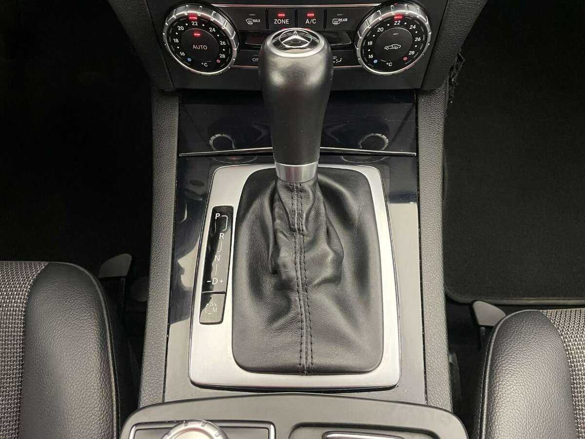 Mercedes-Benz C-Класс с пробегом — 2012 год. Фото: #12