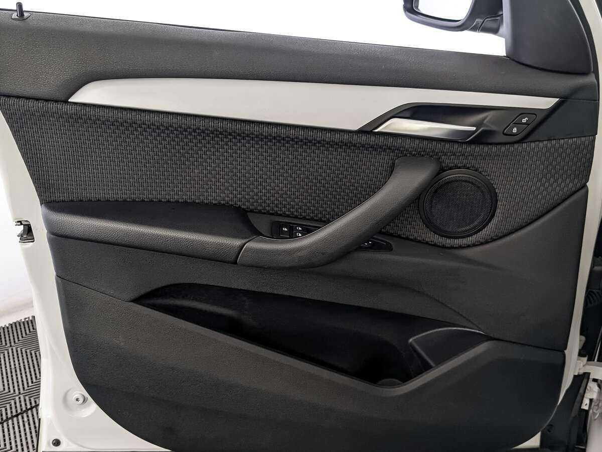 BMW X1 с пробегом — 2019 год. Фото: #14