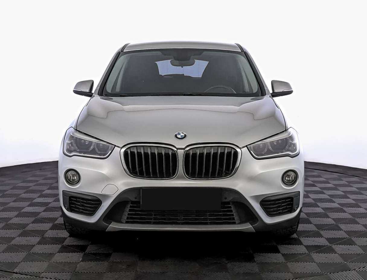 BMW X1 с пробегом — 2015 год. Фото: #1