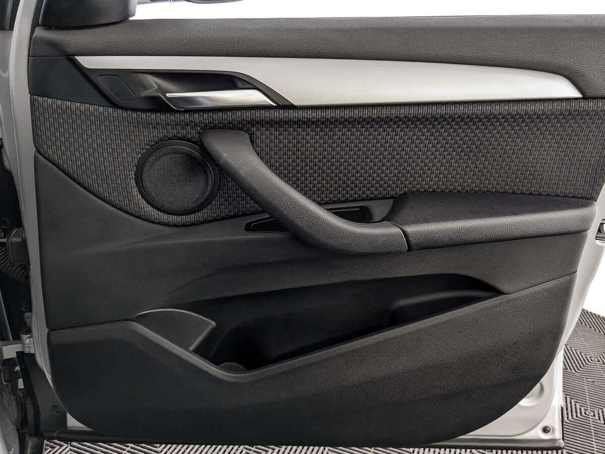 BMW X1 с пробегом — 2015 год. Фото: #24