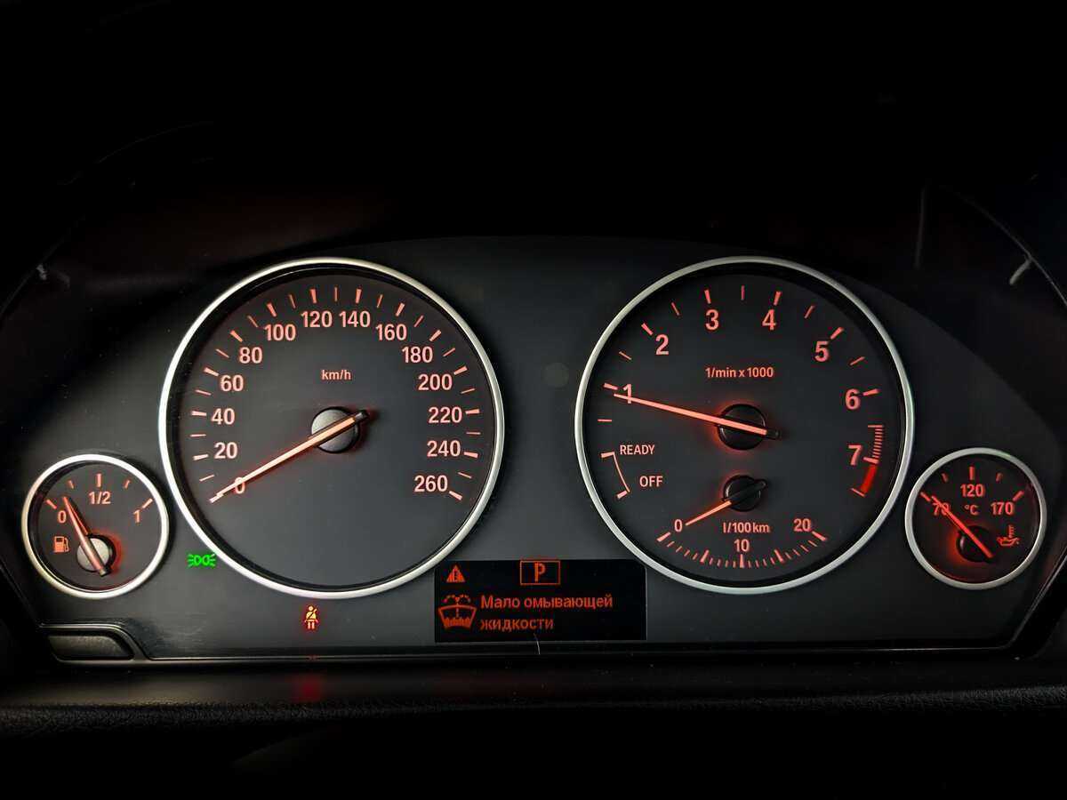 BMW 3 серии с пробегом — 2018 год. Фото: #10