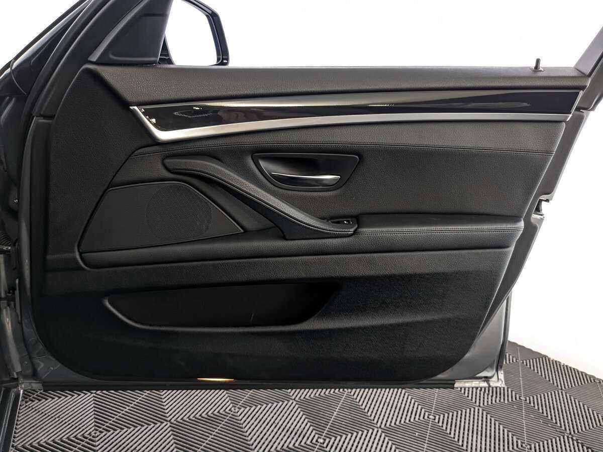 BMW 5 серии с пробегом — 2014 год. Фото: #18