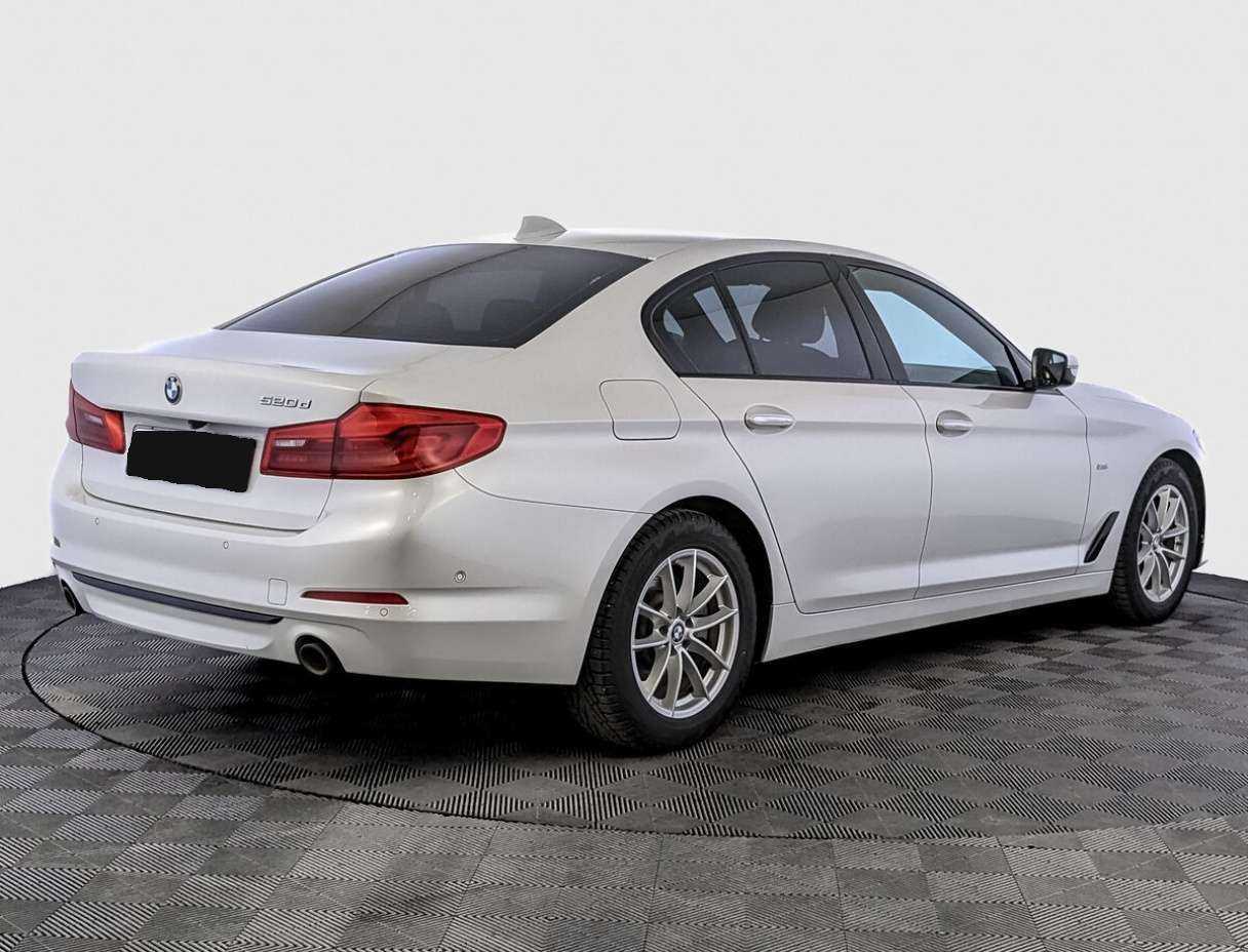 BMW 5 серии с пробегом — 2017 год. Фото: #4