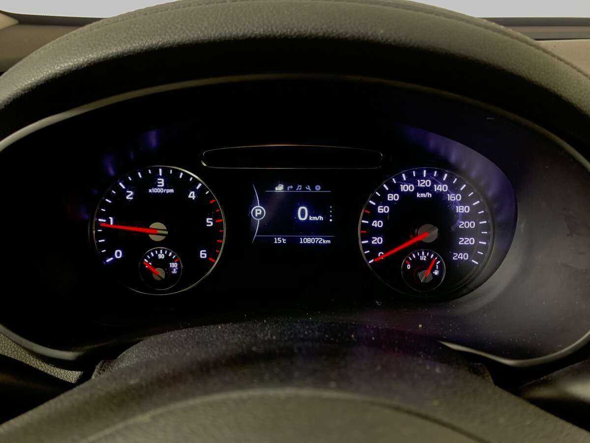 Kia Sorento с пробегом — 2016 год. Фото: #14