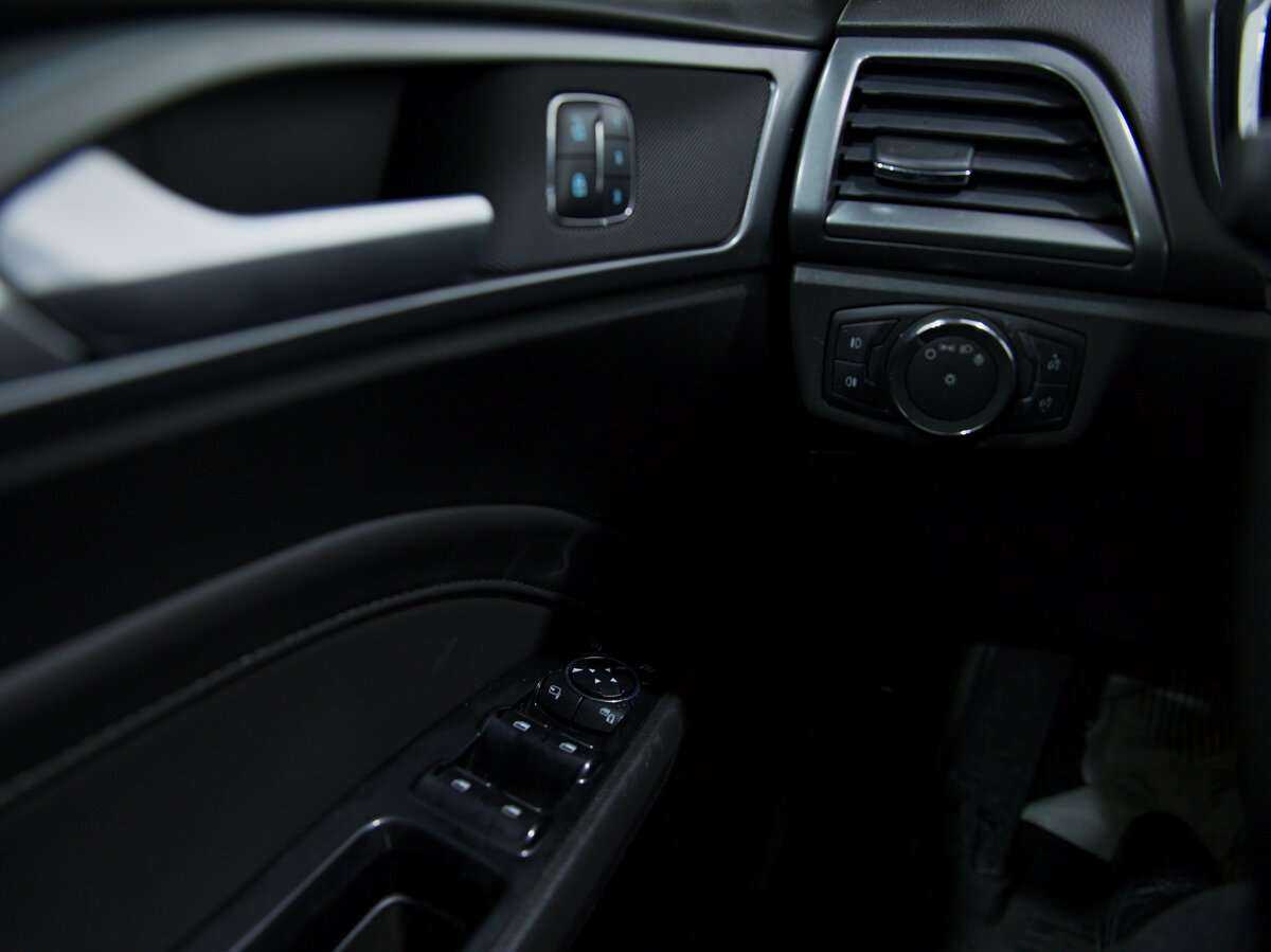 Ford Mondeo с пробегом — 2016 год. Фото: #7