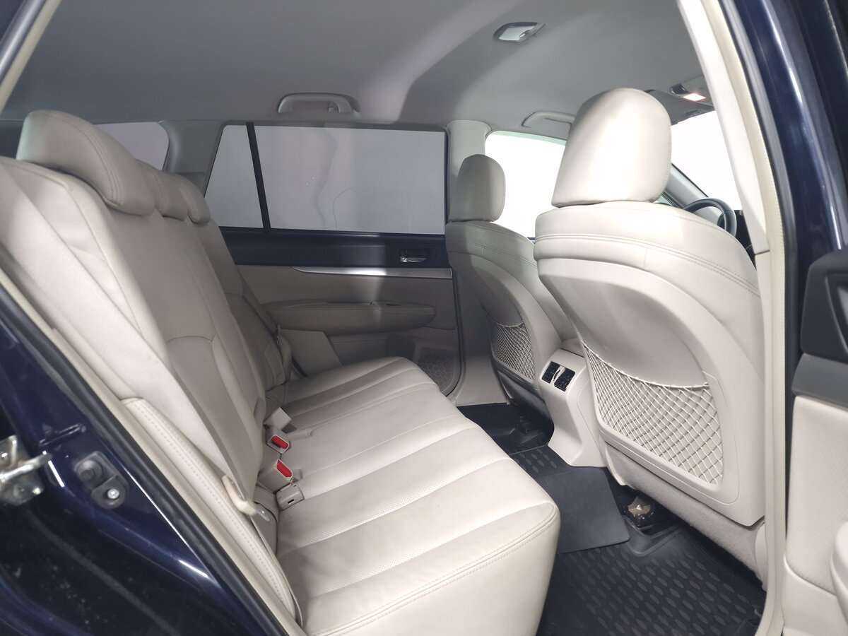 Subaru Outback с пробегом — 2014 год. Фото: #18