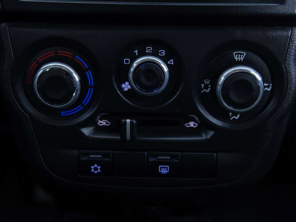 Lada (ВАЗ) Granta с пробегом — 2023 год. Фото: #11